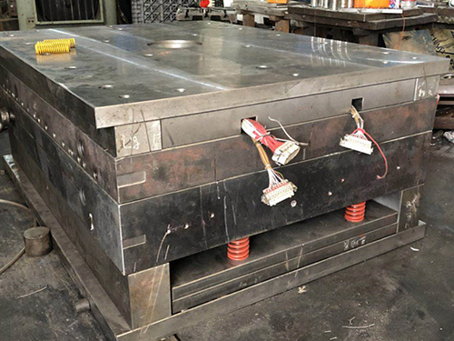 隔離墊模具 隔離墊模具